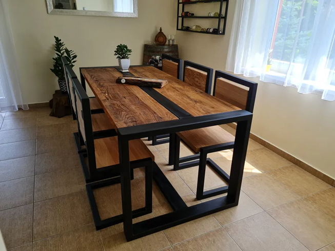 LUURIOUS KITCHEN TABLE WITH 6 CHAIRS